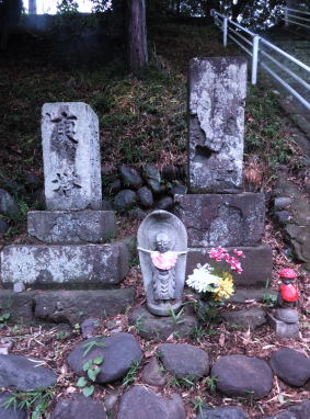 石造物群